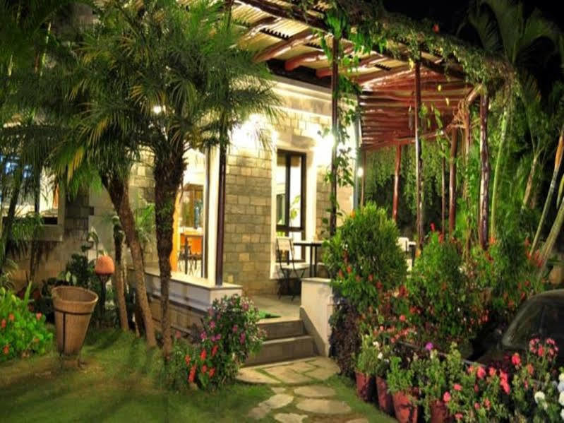 Trek-O-Tel Hotel Pokhara Ngoại thất bức ảnh